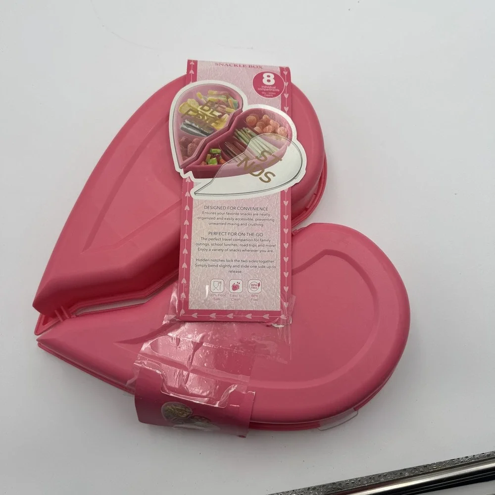 Cook With Color Best Friends Heart Snackle Box 8 Compartment Pink NWT